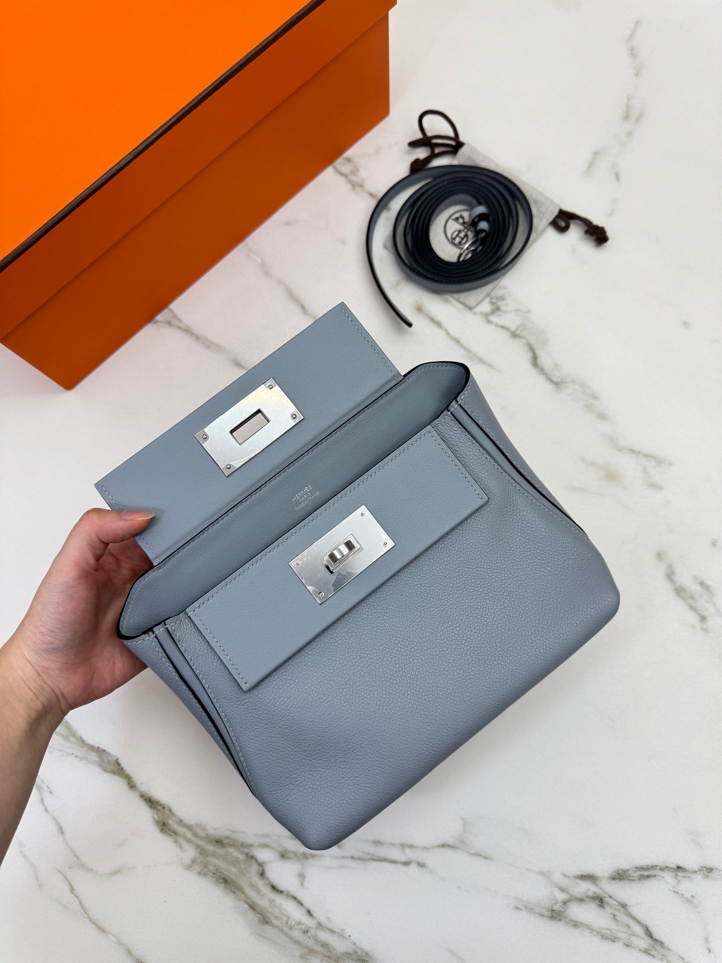HERMES Mini 2424 木偶灰銀扣 Evercolor Gris Platin PHW