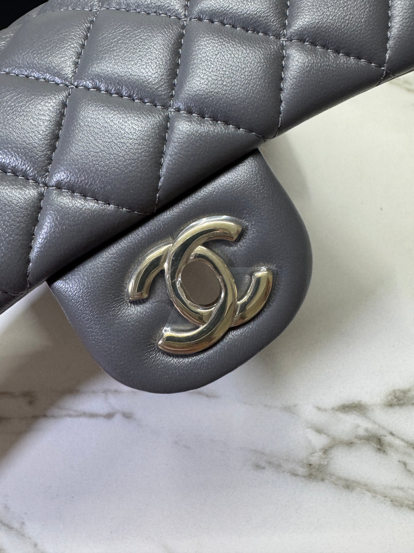 CHANEL 23K Mini CF with Top Handle 手柄CF 深灰色羊皮