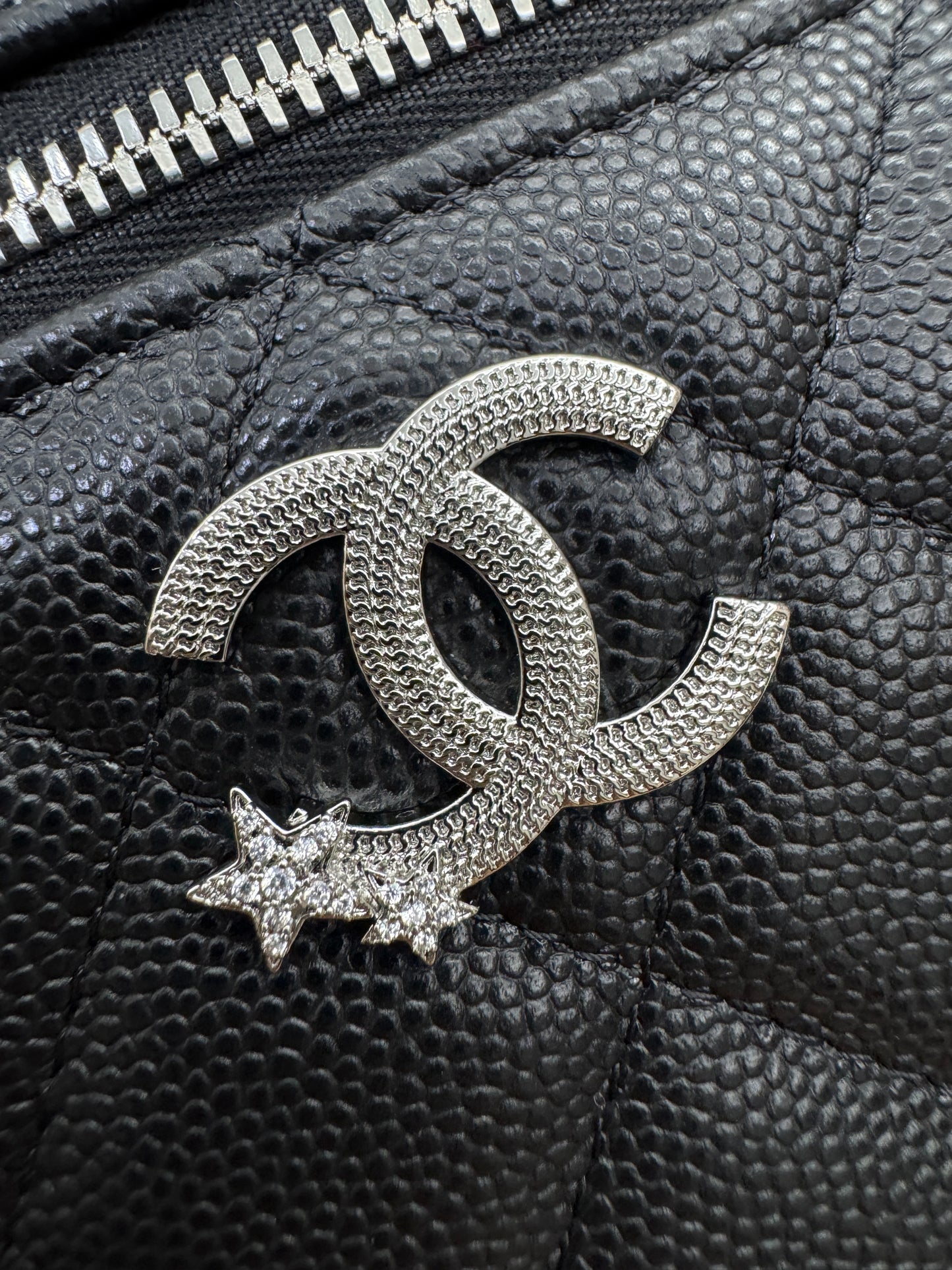 CHANEL 25B星星扣 LP盒子包