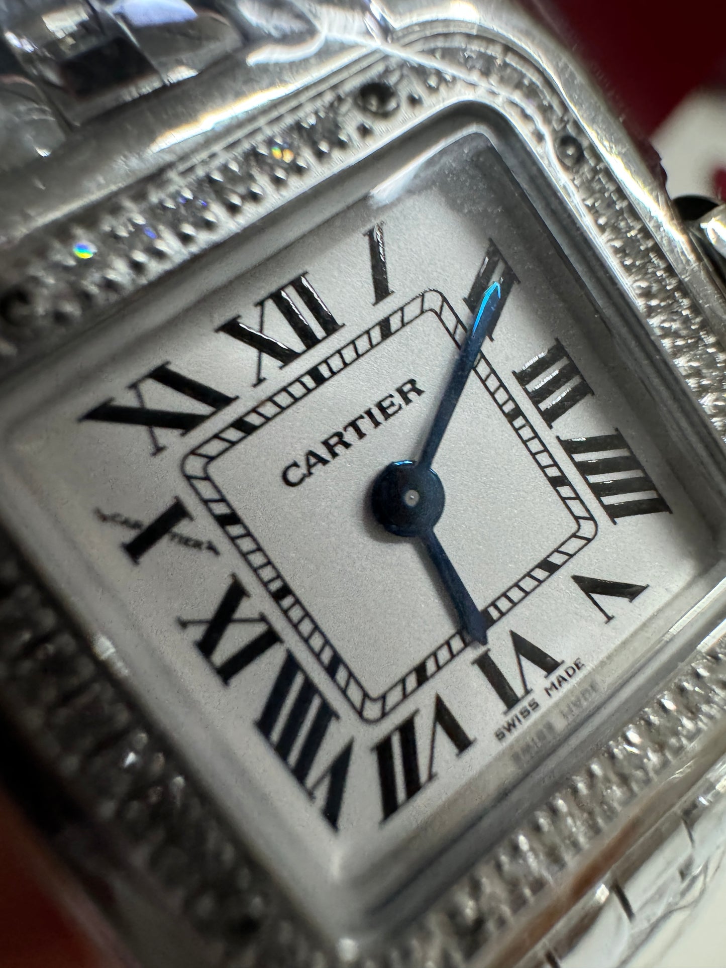 CARTIER 獵豹中號 天然真鑽 銀色