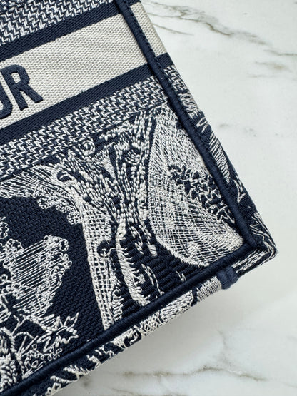 DIOR Book Tote Toile de Jouy Reverse Small