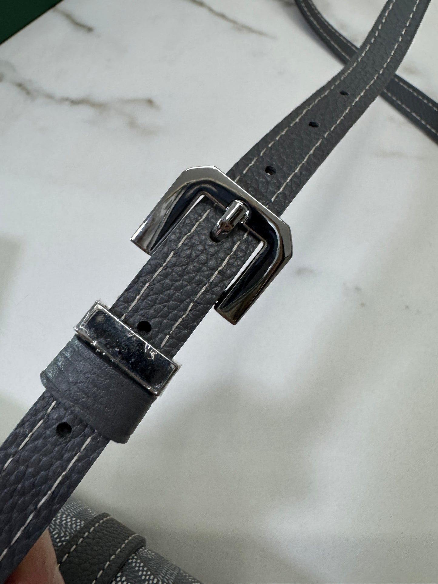 GOYARD Belvedere 郵差包 灰色 PM