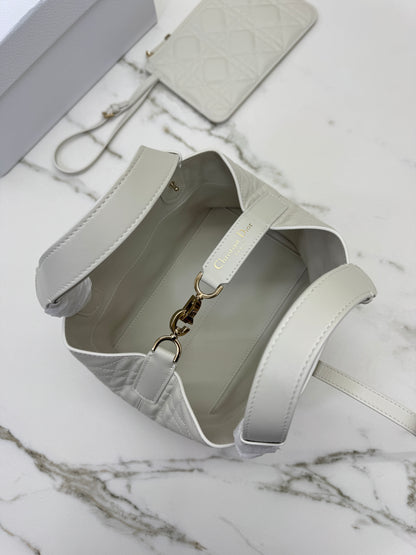 DIOR Toujours Small 白色