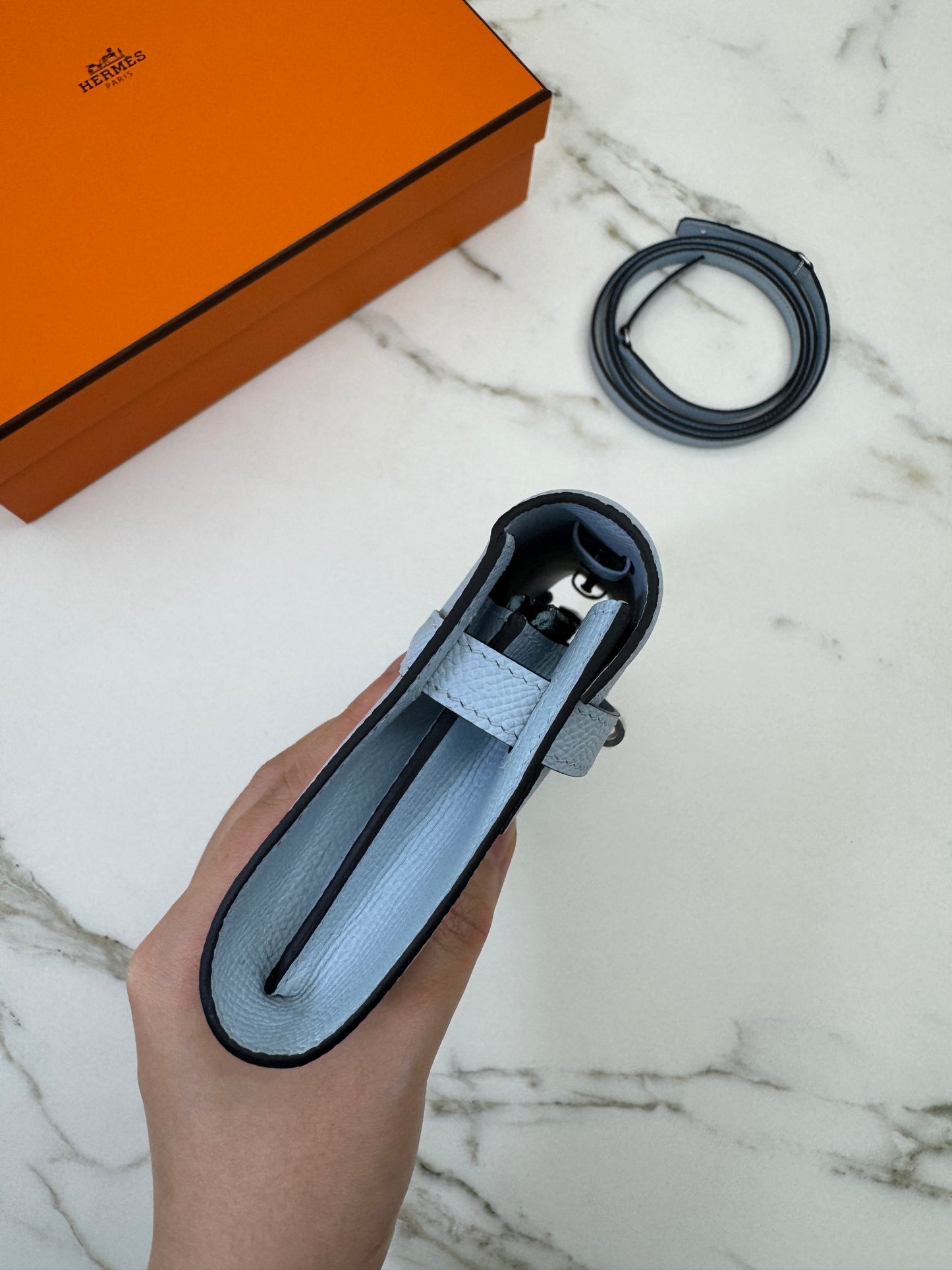 HERMES Kelly to-go 聖杯藍 08 Blue Pale Epsom PHW