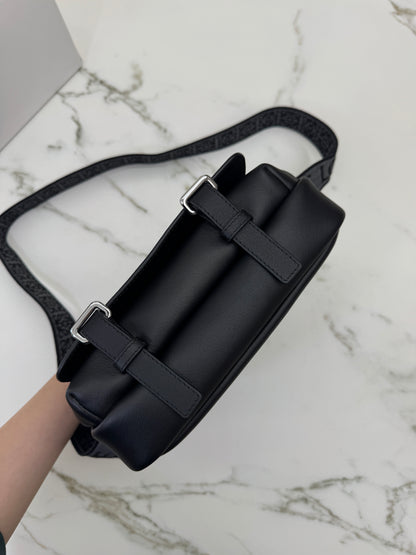 LOEWE Men’s Messenger Bag