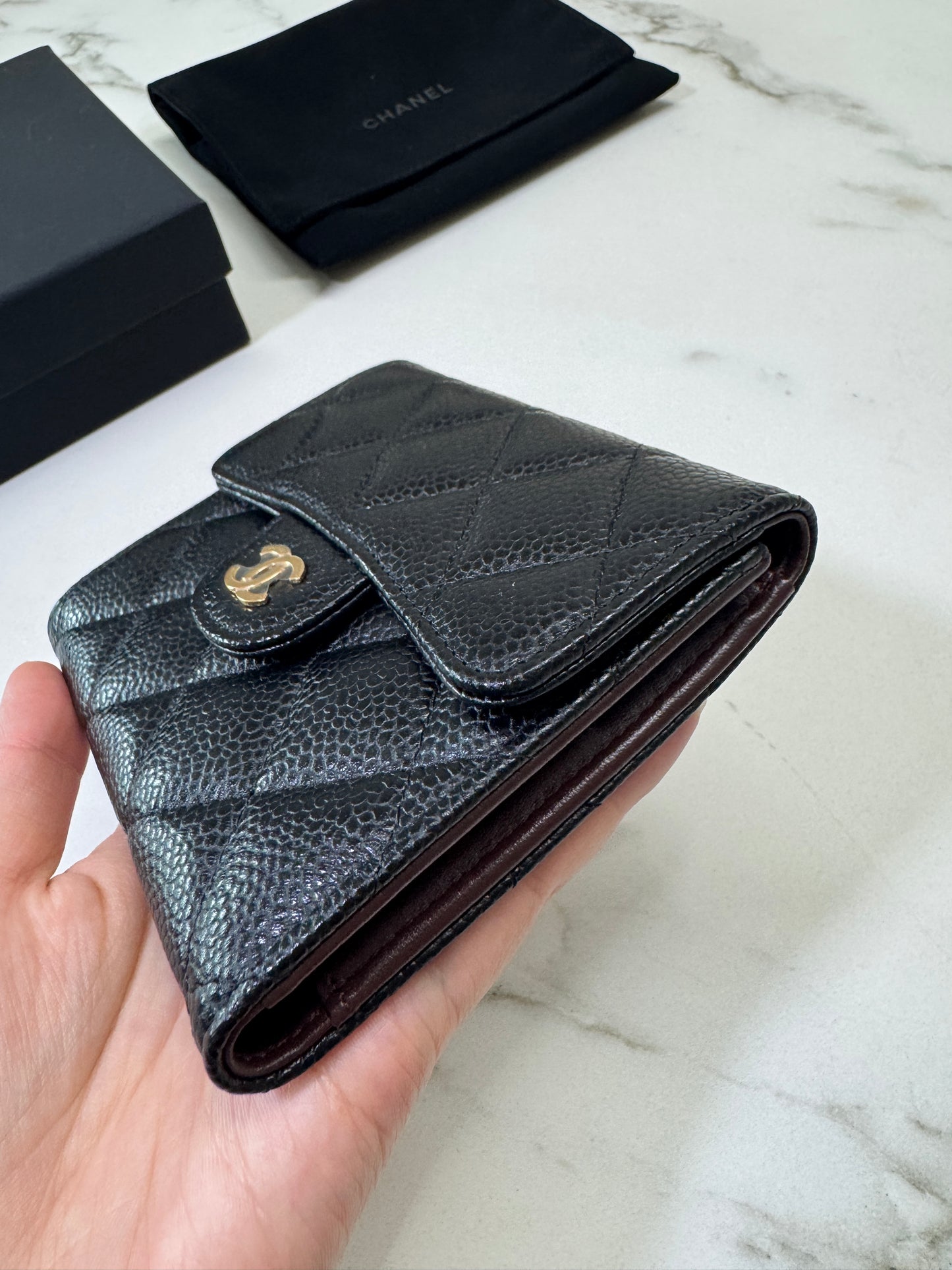 CHANEL CF三摺錢包 黑金牛