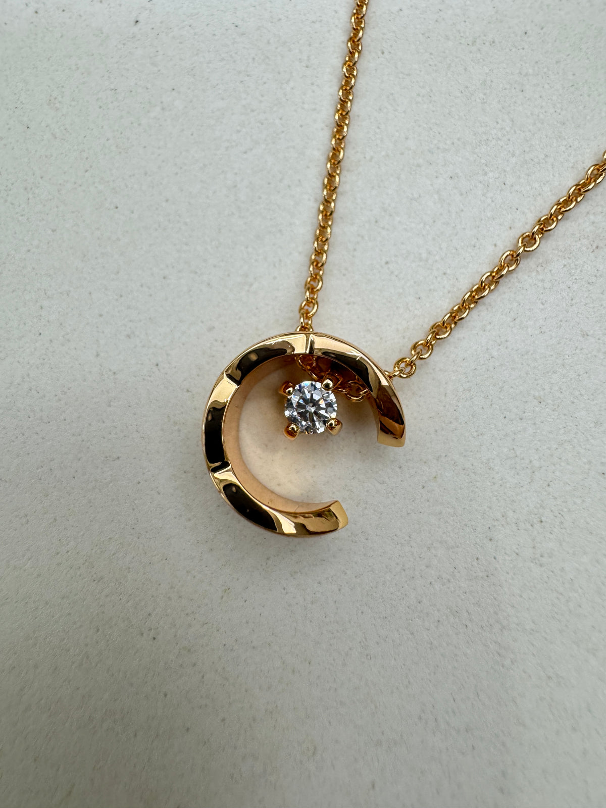 CHANEL Coco Crush 項鏈 米金色