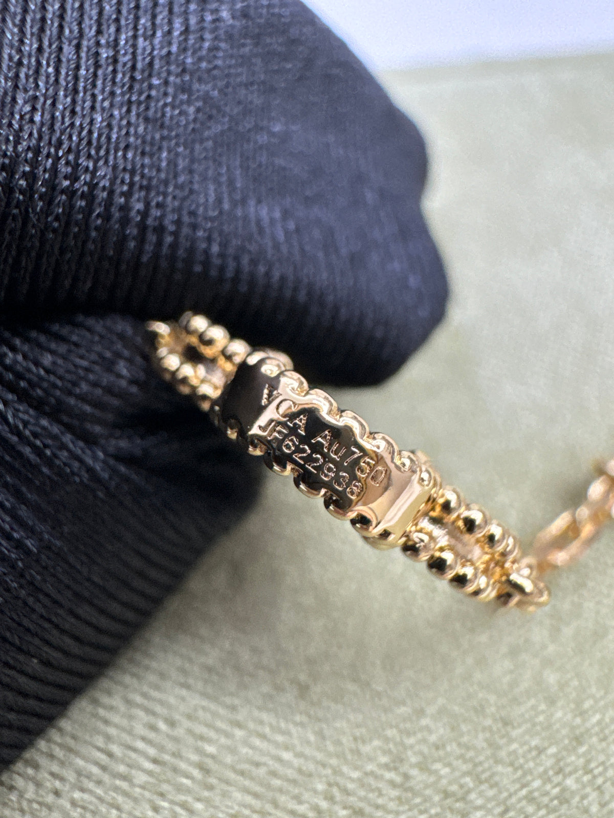 VCA Vintage Alhambra Bracelet 黑玉髓