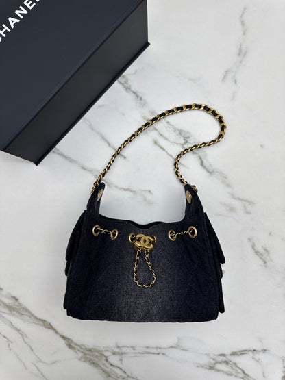 CHANEL Mini 25 Bag 黑牛仔26C