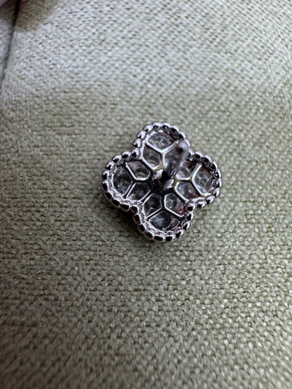 VCA Sweet Alhambra Earrings 滿鑽白金色