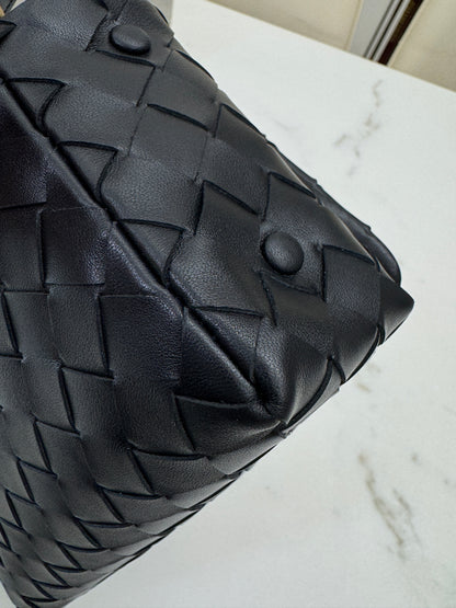 BV Intrecciato Mini Bag with Flap Black