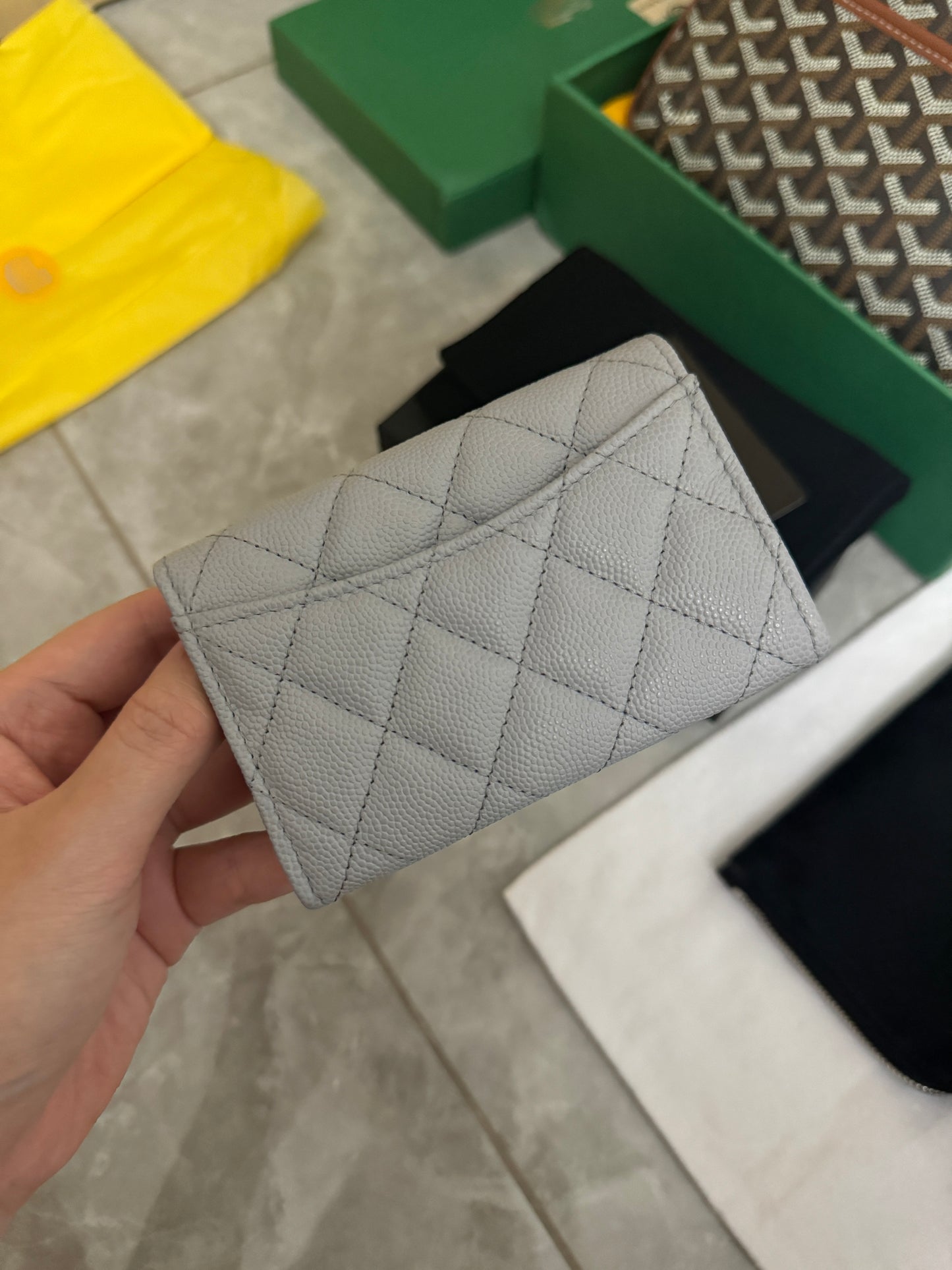CHANEL 經典CF卡包 淺灰 牛皮