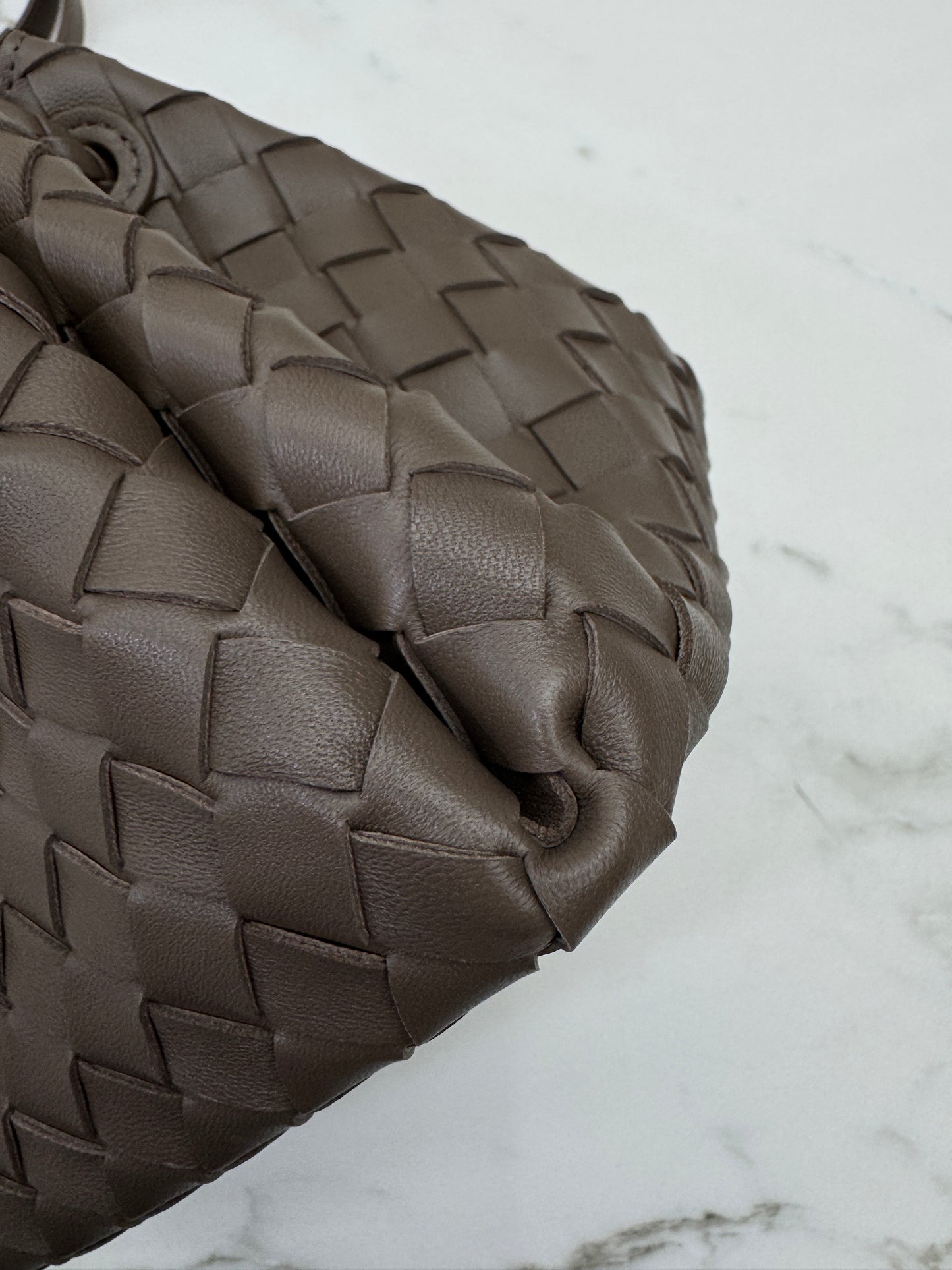 BV Parachute Small Pinecone