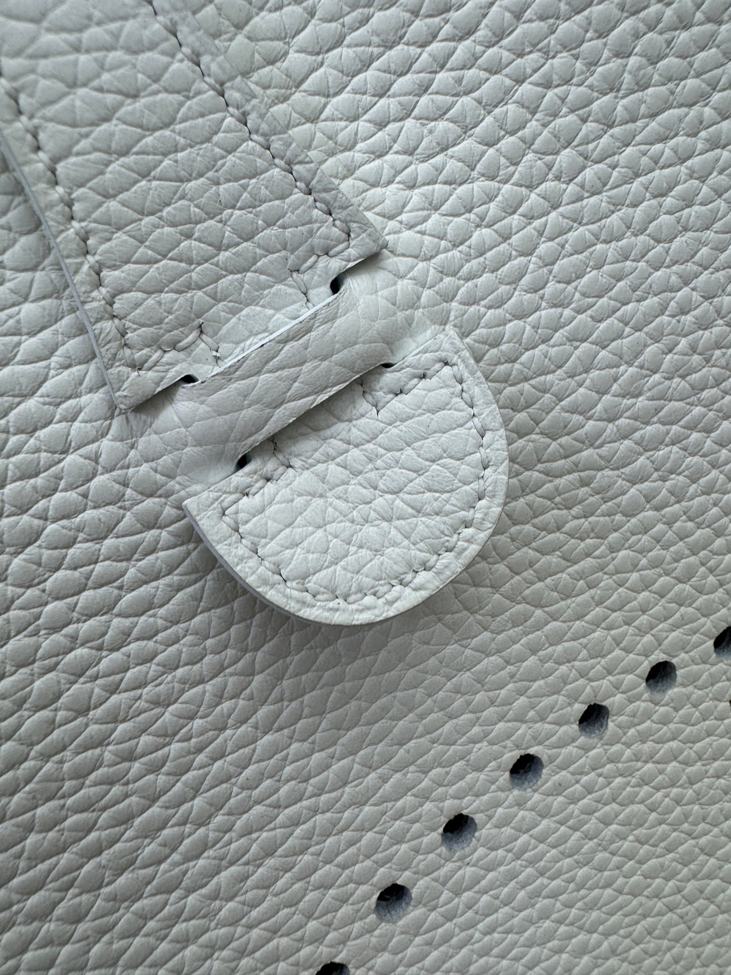 HERMES Evelyn29 新白色金扣 0U New White GHW