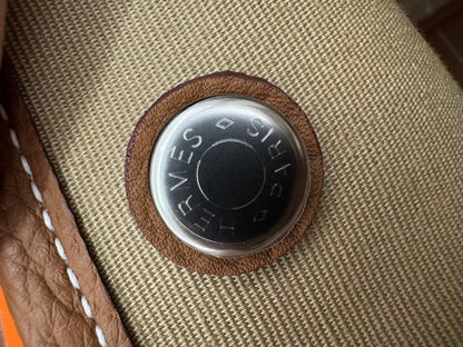HERMES Garden Party 36 金棕拼風衣灰帆布 Negonda/ Canvas