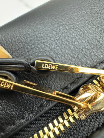LOEWE Amazona 28 黑色