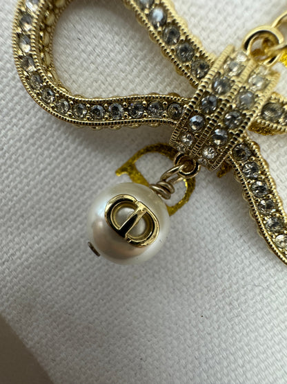 DIOR 蝴蝶結珍珠項鏈