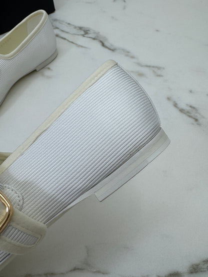 CHANEL 24S Mary Jane 芭蕾舞鞋 白色娟布