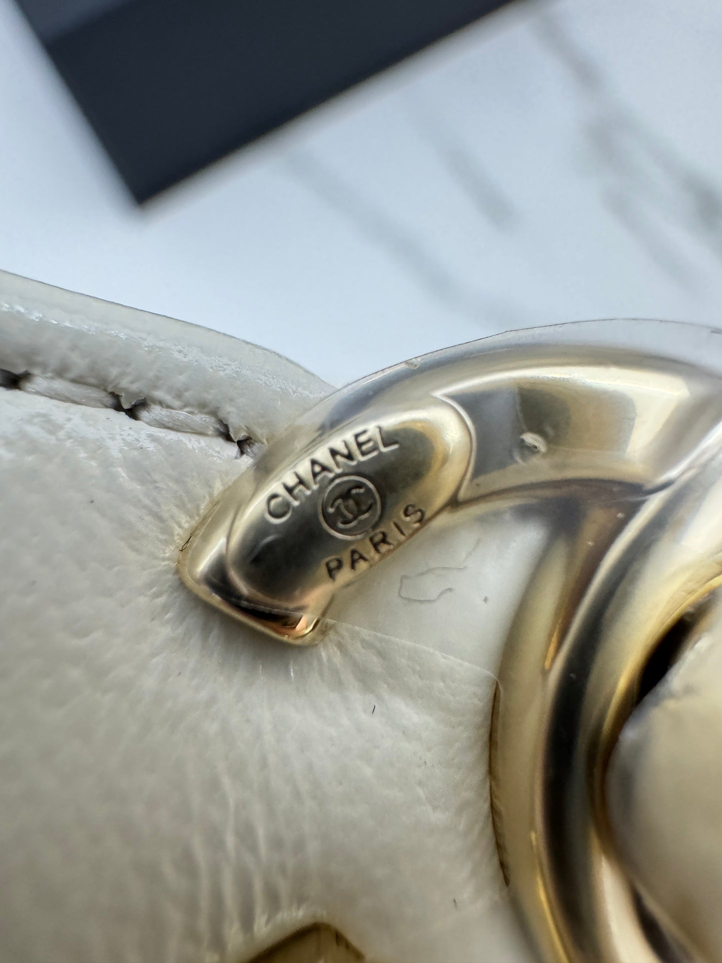 CHANEL Mini 31Bag 油蠟羊皮 白色 新版