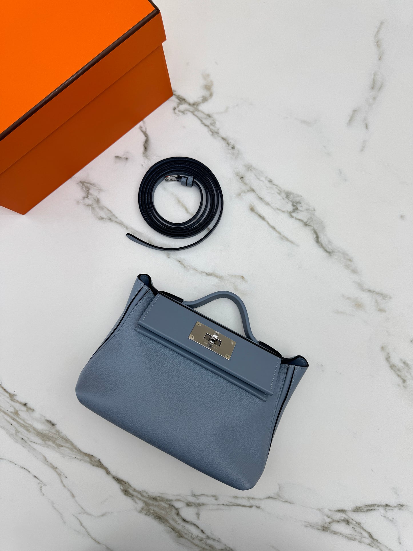 HERMES Mini 2424 亞麻藍銀扣 Evercolor Blue Lin PHW