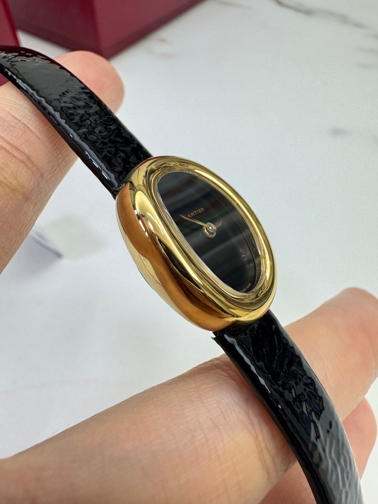 CARTIER Baignoire 亮面皺褶牛皮錶帶