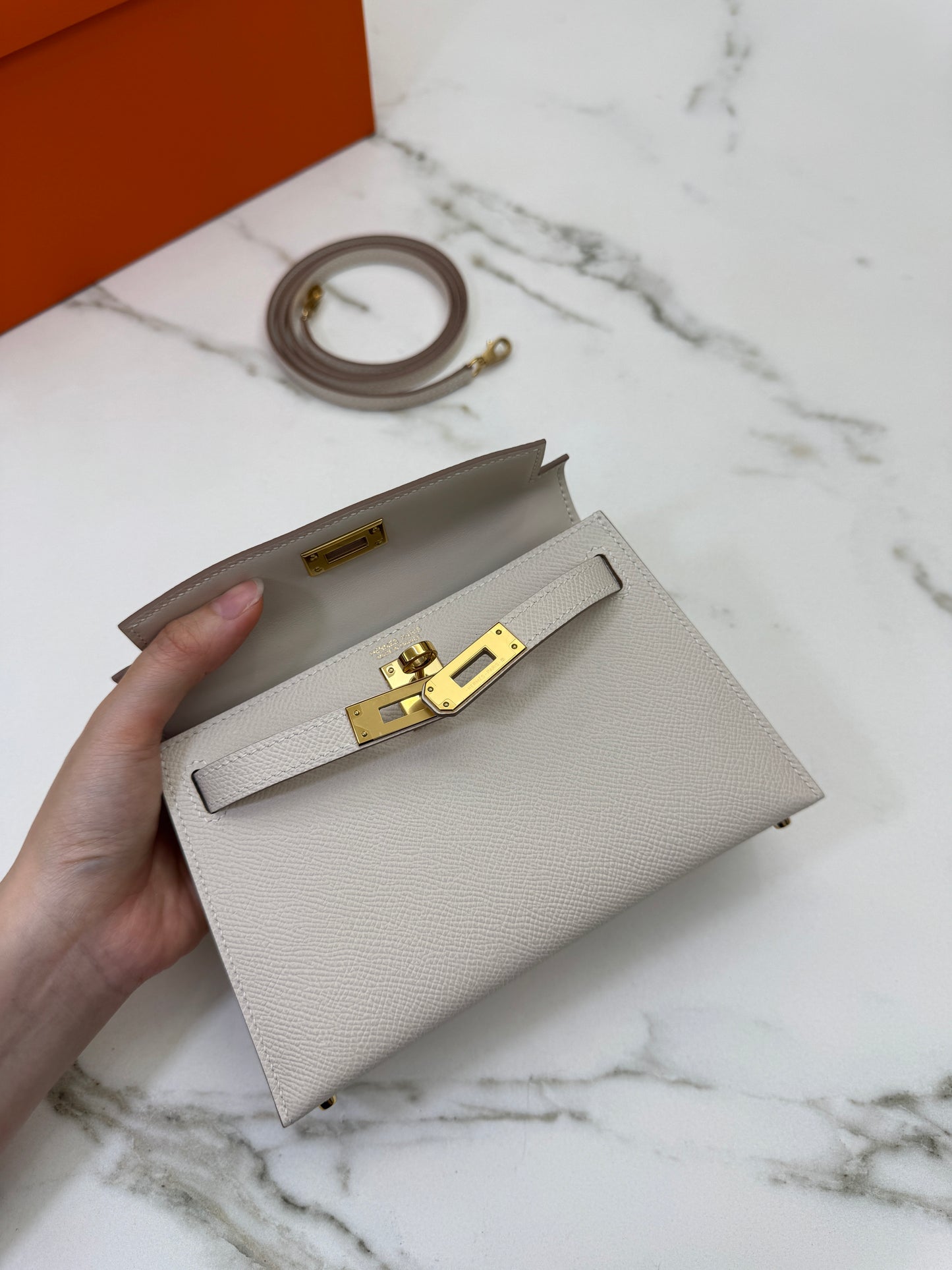 HERMES Mini Kelly II 奶昔白金扣 Epsom GHW