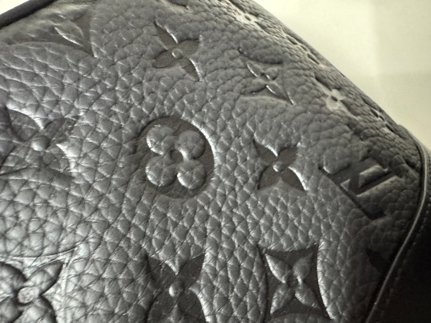 LV Keepall 35 全皮黑