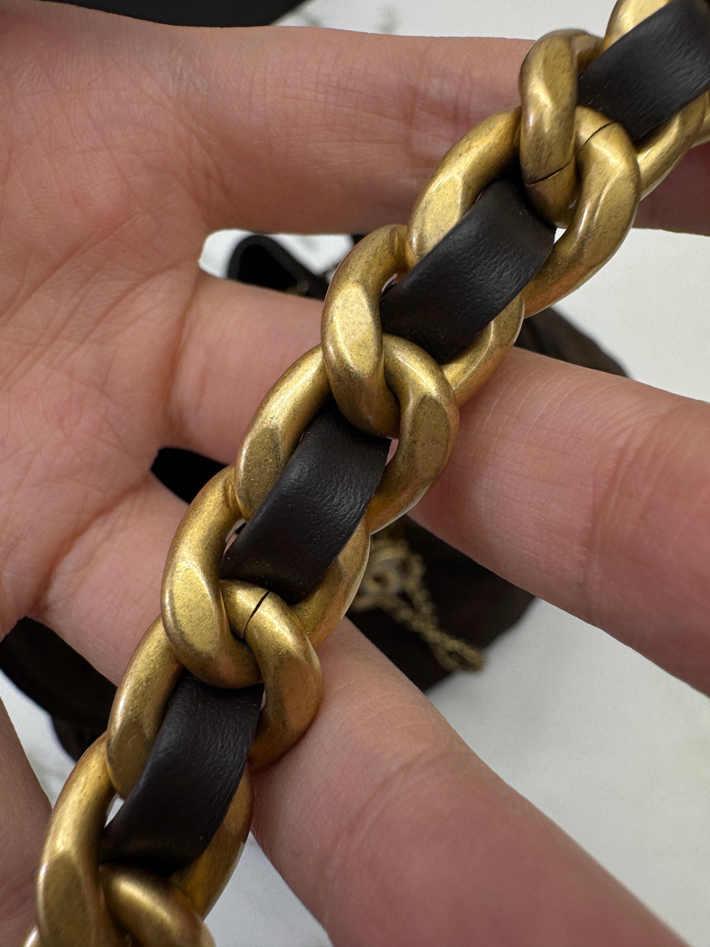 CHANEL 25Bag 麂皮深棕色 Small