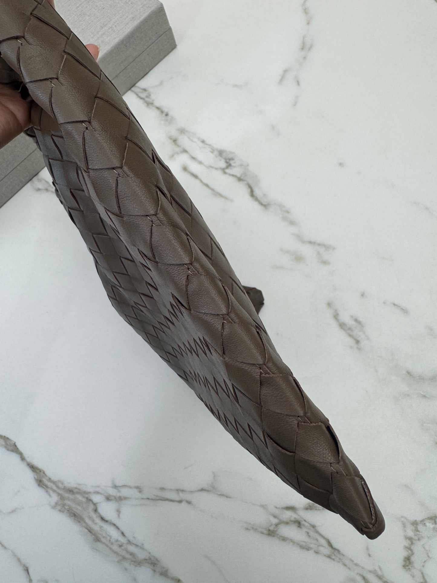 BV Hop Small Pinecone