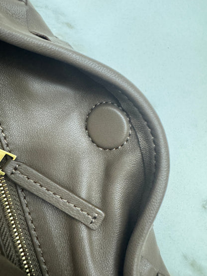 BV Hop Small Pinecone