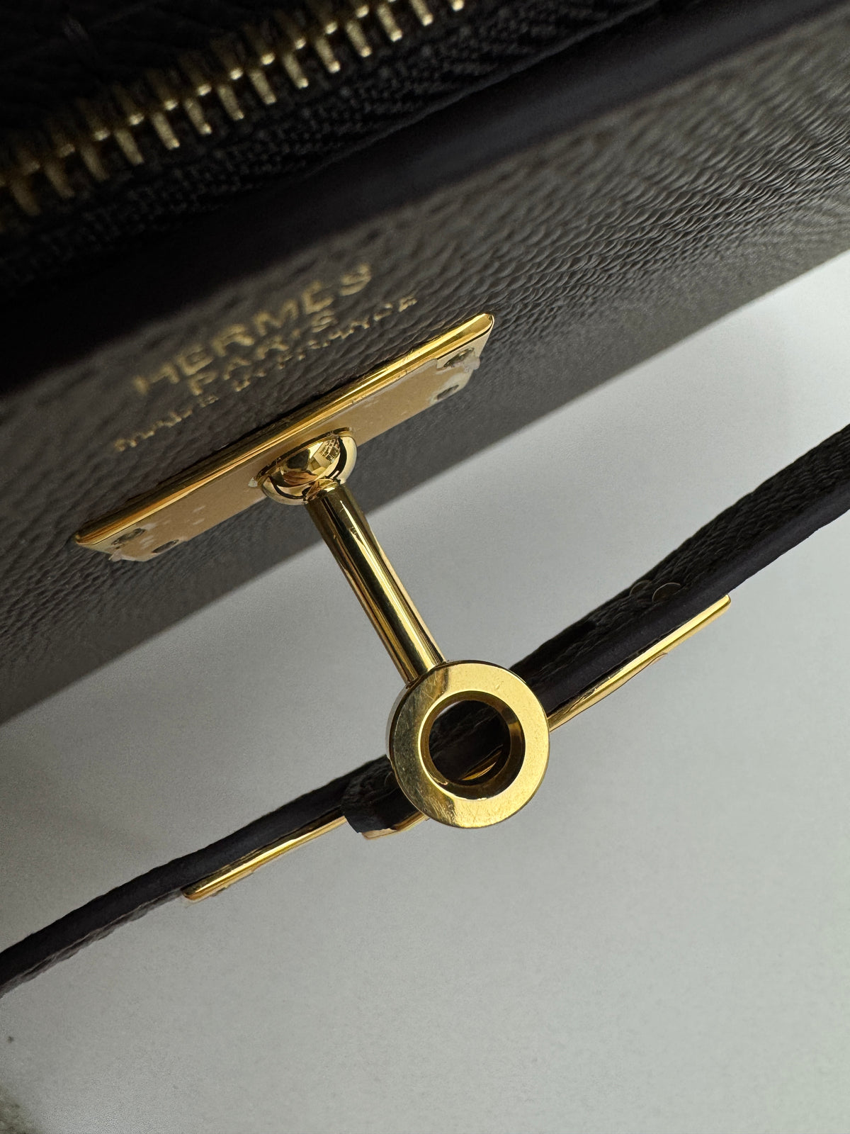 HERMES Kelly to-go 錫器灰金扣 Epsom