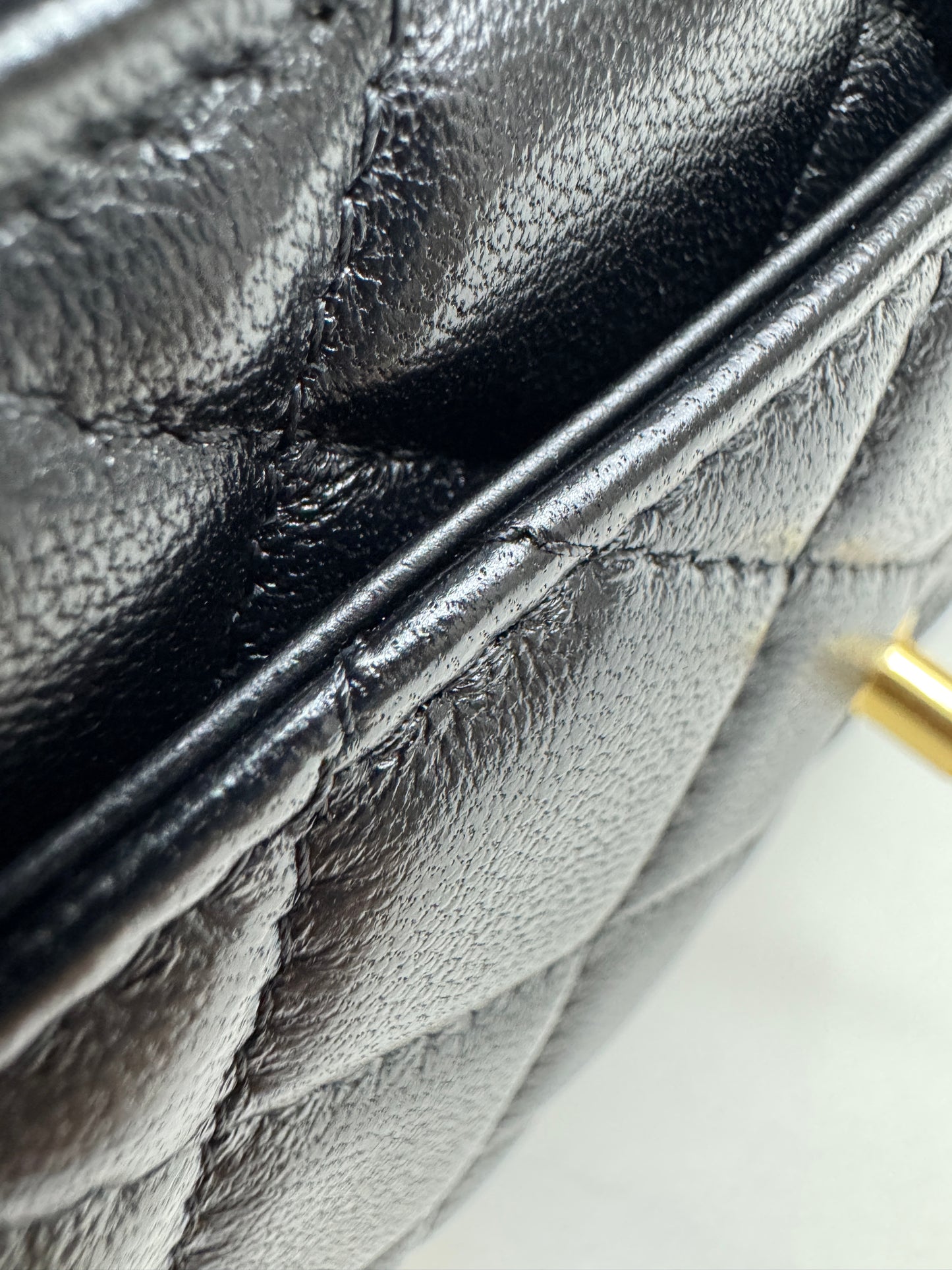 CHANEL 25B 手柄郵差 Wallet on Chain