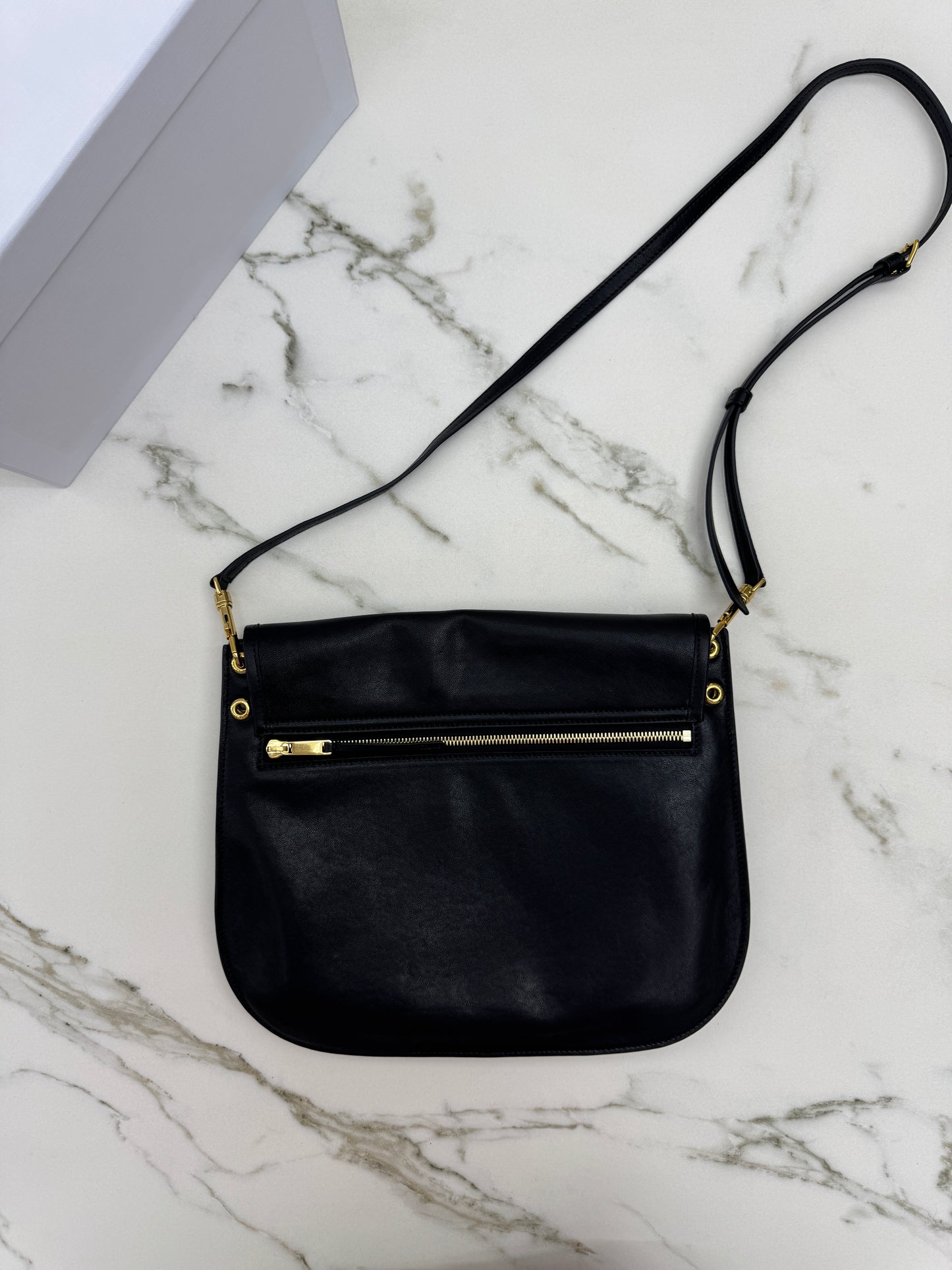 CELINE Soft Triomphe Besace