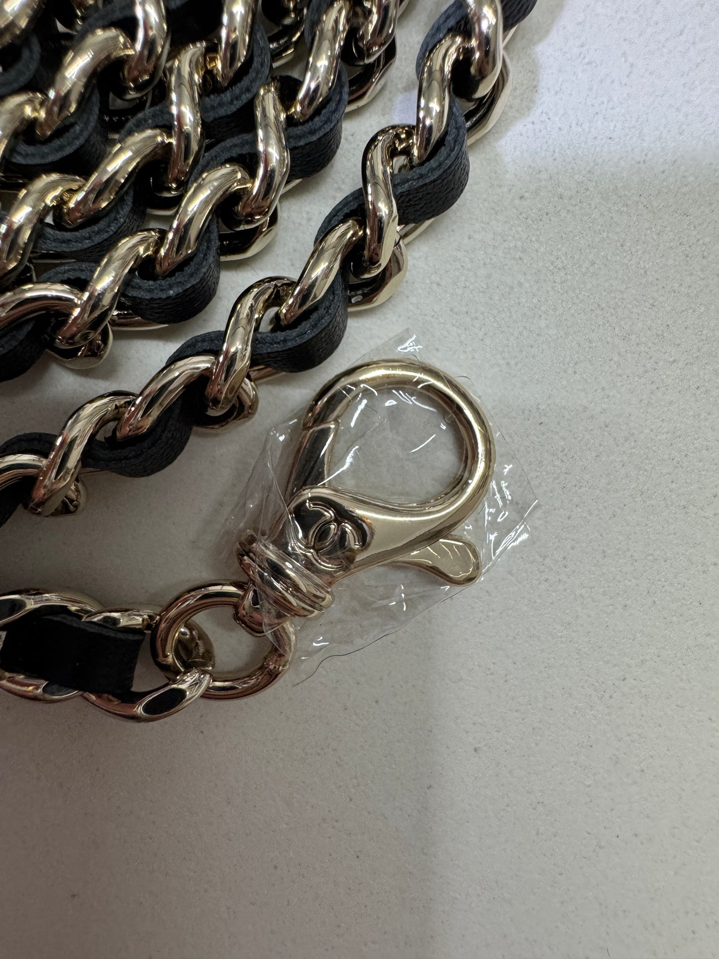 CHANEL 25C 盒子包 Tweed