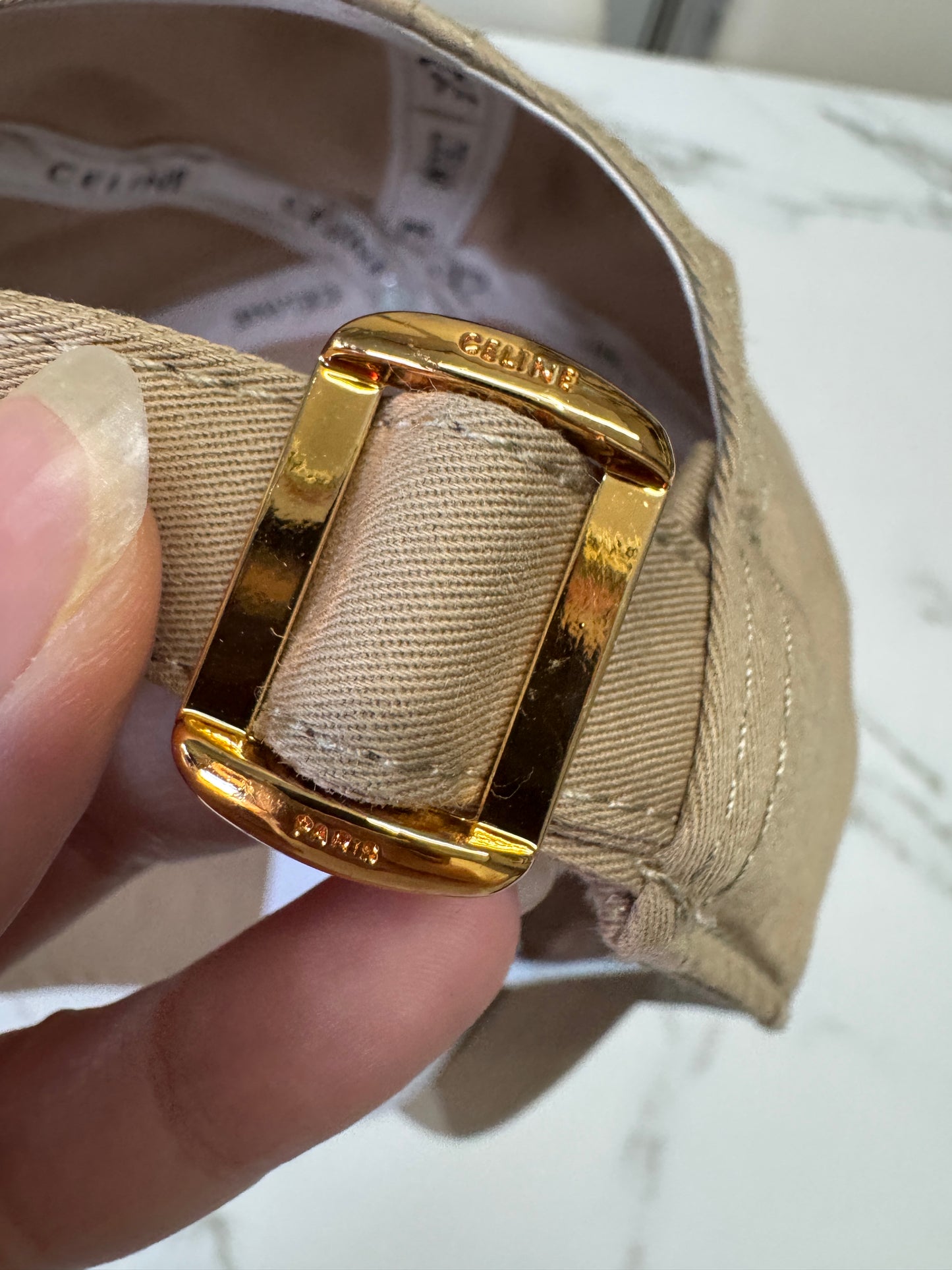 CELINE 凱旋門鴨舌帽 卡其色