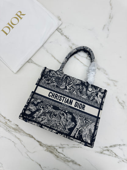 DIOR Book Tote Toile de Jouy Reverse Small